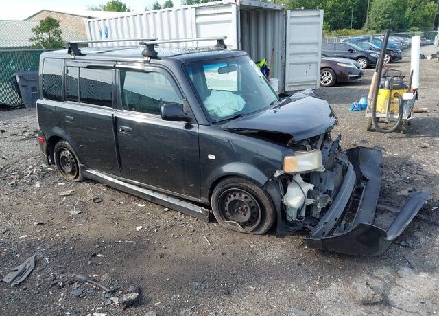 2004 TOYOTA SCION
