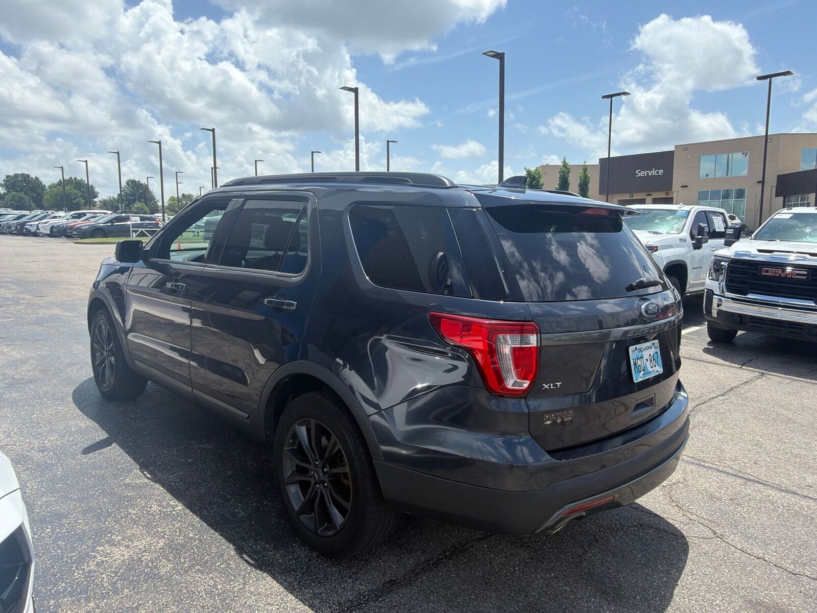 2017 FORD Explorer
