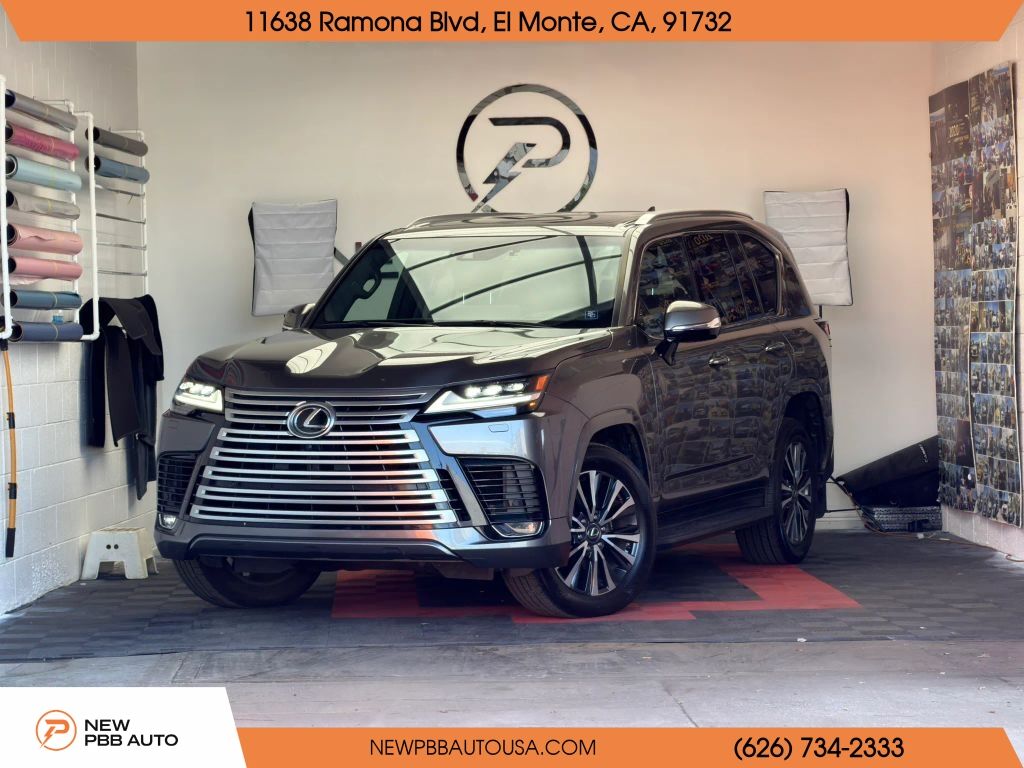 2024 LEXUS LX