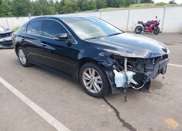 2014 TOYOTA Avalon