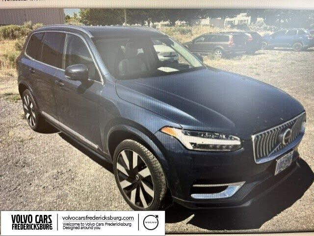 2023 VOLVO XC90