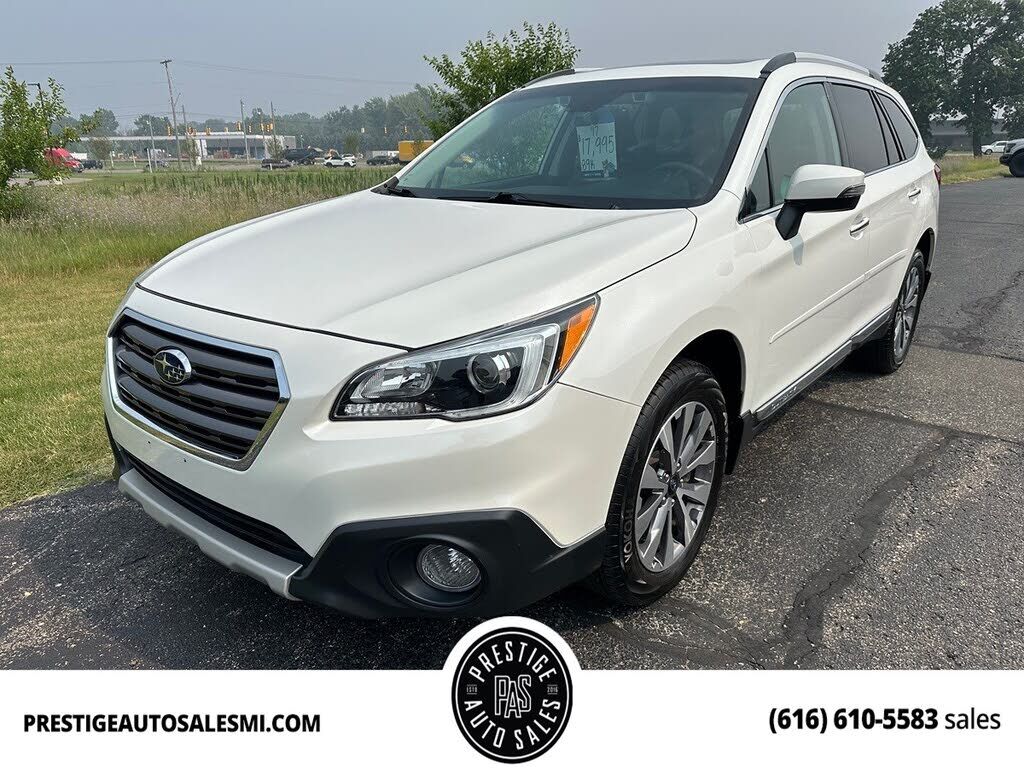 2017 SUBARU Outback