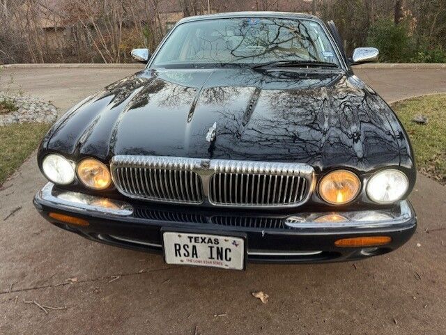 Jaguar Vanden Plas