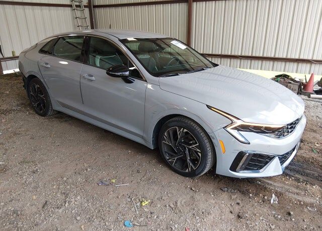 2025 KIA K5
