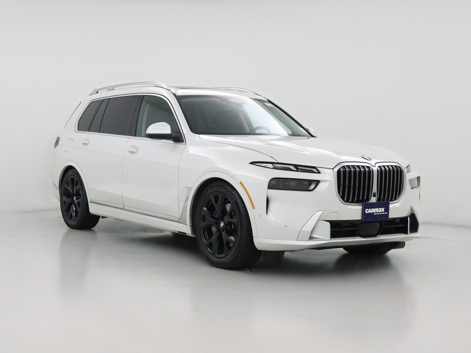 2023 BMW X7
