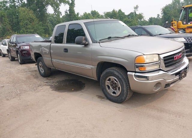 2003 GMC Sierra