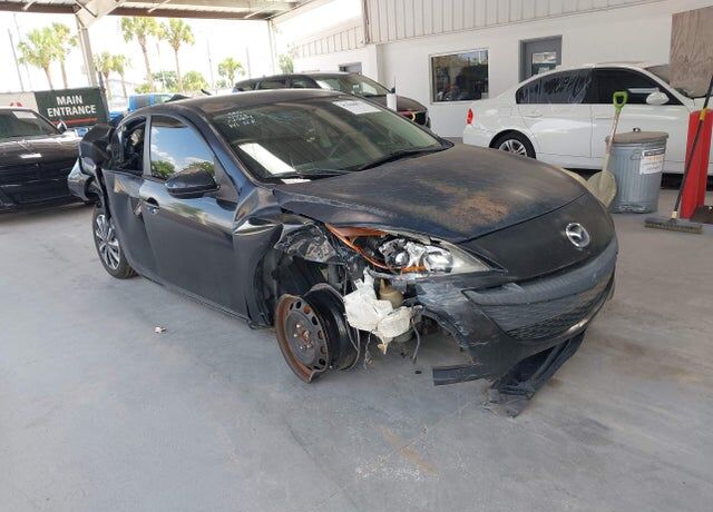 2011 MAZDA Mazda3