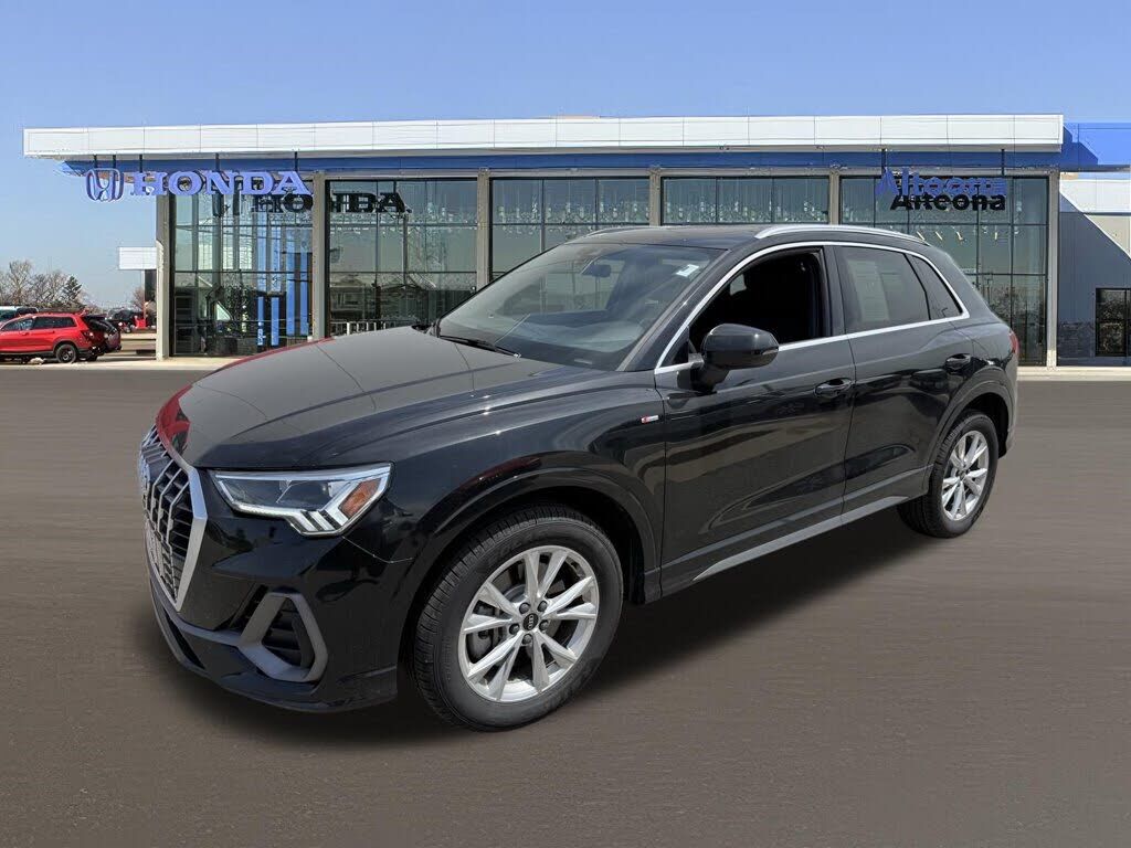 2025 AUDI Q3