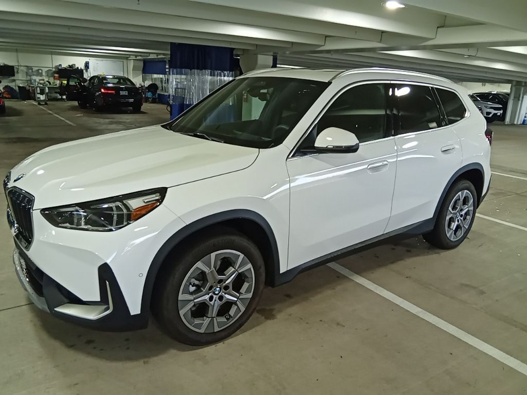 2023 BMW X1