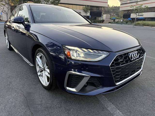 2022 AUDI A4