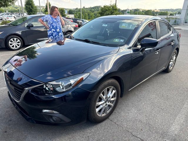 2015 MAZDA Mazda3