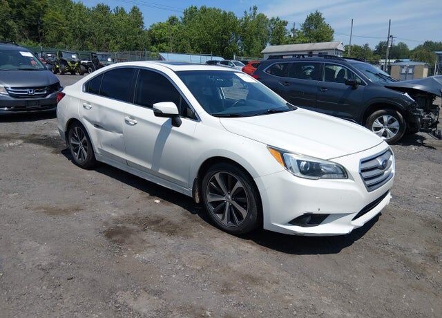 2015 SUBARU Legacy