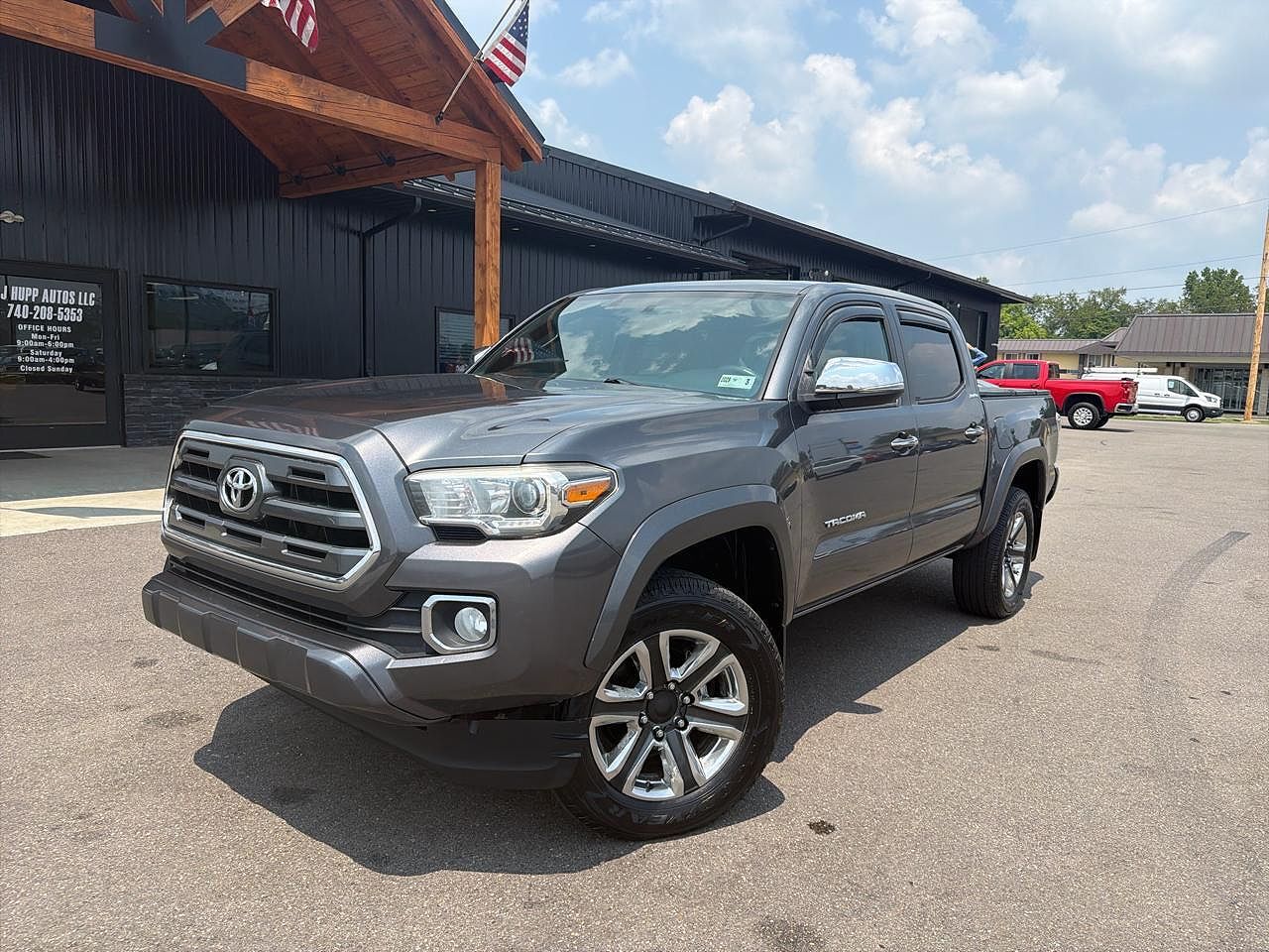 2017 TOYOTA Tacoma