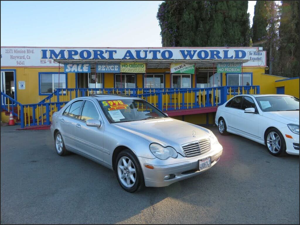 2002 MERCEDES-BENZ C-Class