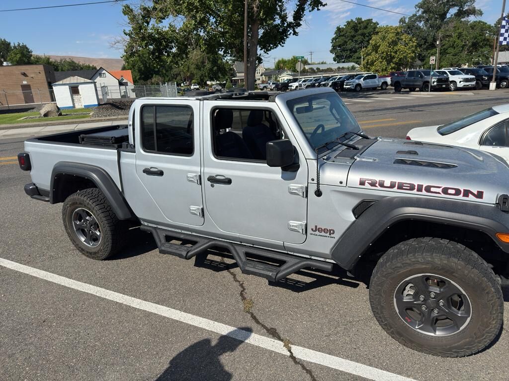 2023 JEEP Gladiator