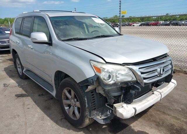 2013 LEXUS GX