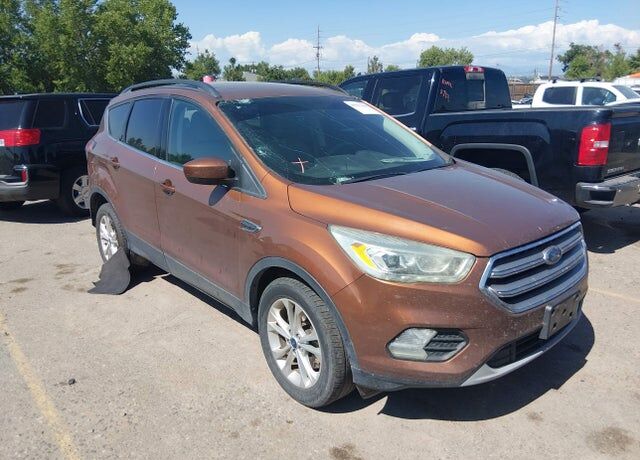 2017 FORD Escape