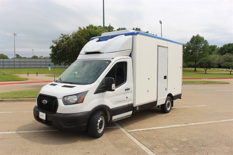 2022 FORD Transit