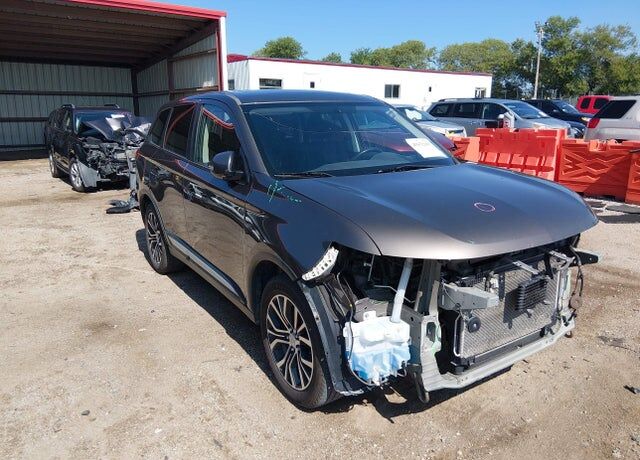 2017 MITSUBISHI Outlander