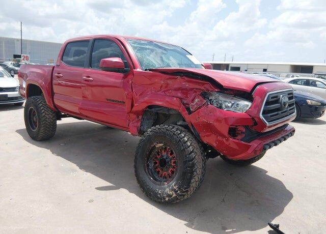 2019 TOYOTA Tacoma