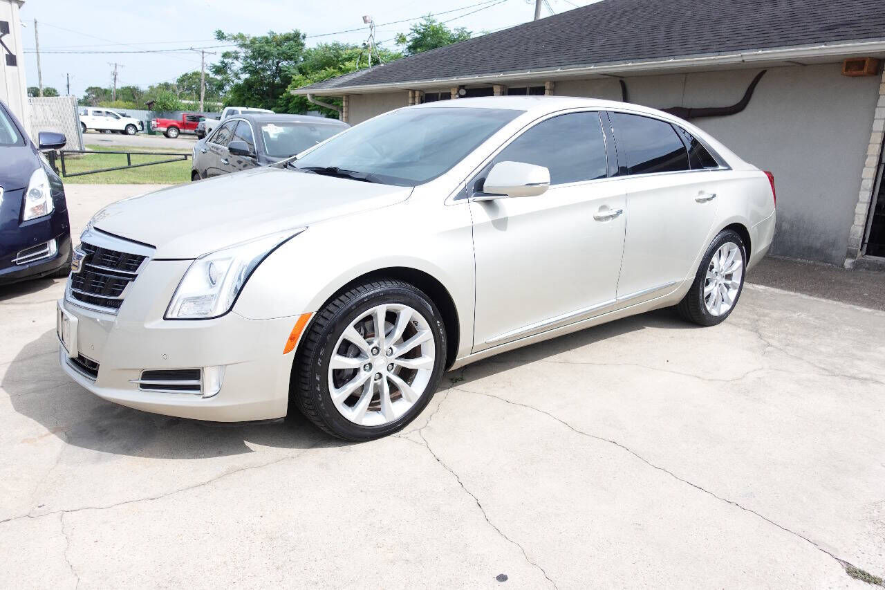 2016 CADILLAC XTS