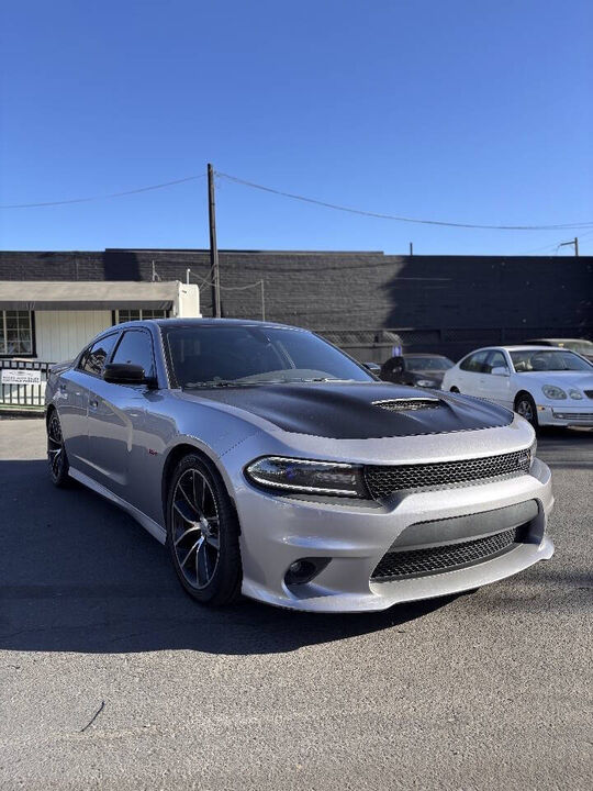 2016 DODGE Charger