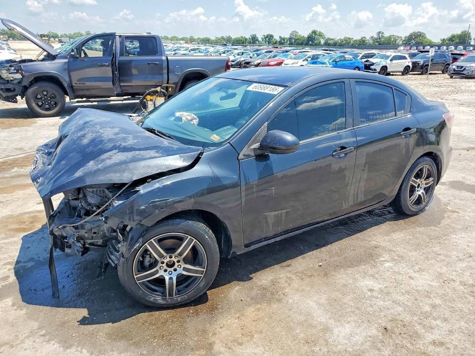 2012 MAZDA Mazda3