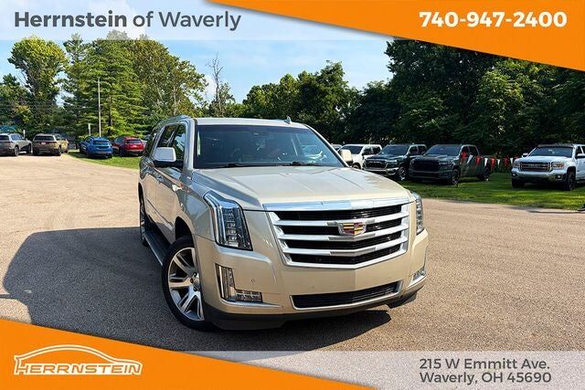 2016 CADILLAC Escalade