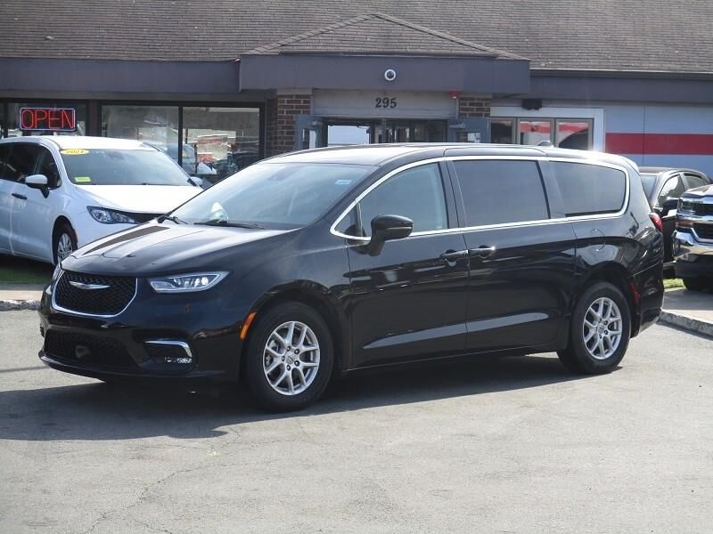 2024 CHRYSLER Pacifica