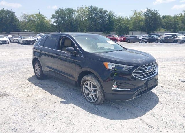 2022 FORD Edge