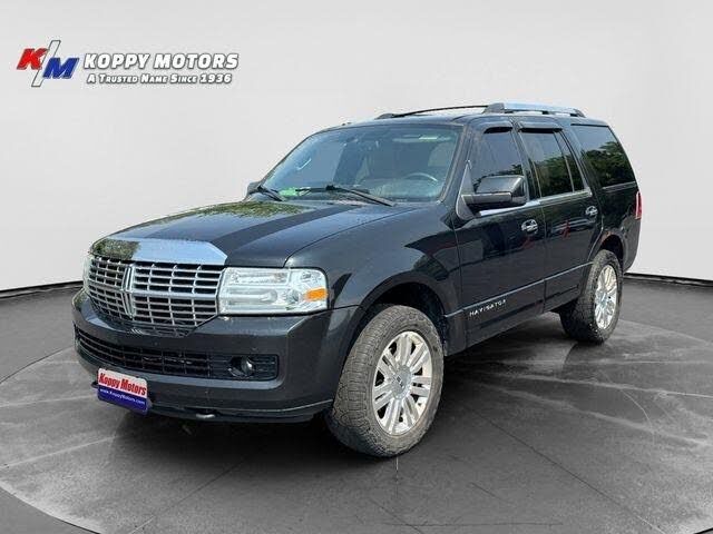 2011 LINCOLN Navigator