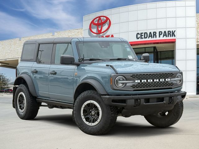 2022 FORD Bronco
