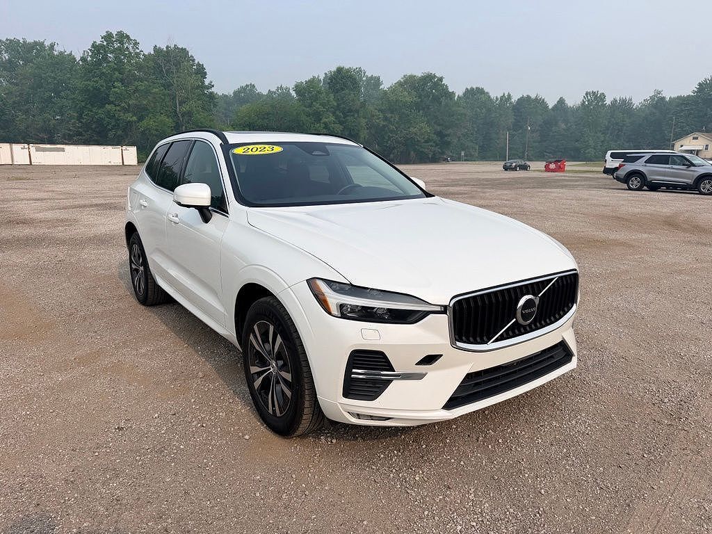 2023 VOLVO XC60