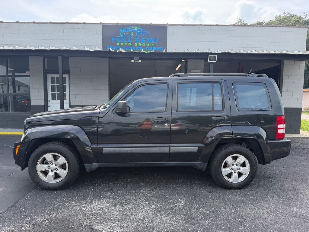 2012 JEEP Liberty
