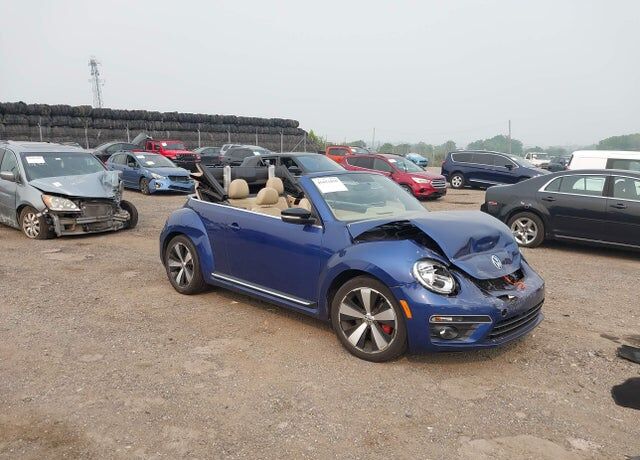 2013 VOLKSWAGEN Beetle