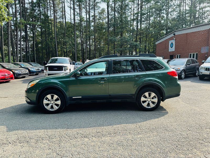 2011 SUBARU Outback