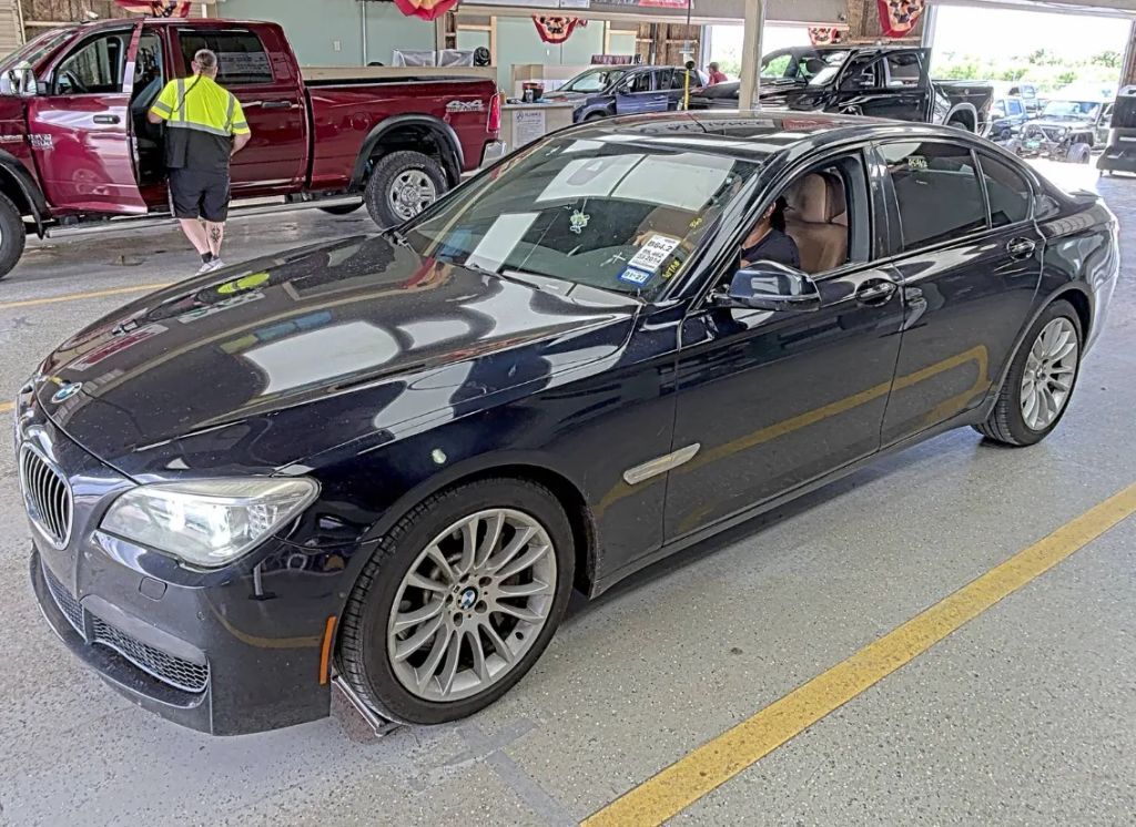 2014 BMW 7 Series