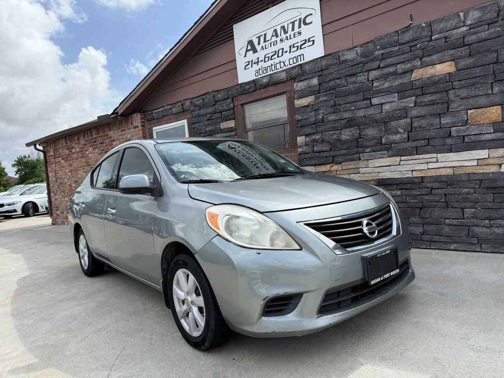 2014 NISSAN Versa