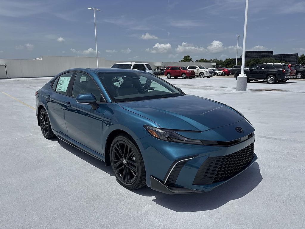 2026 TOYOTA Camry