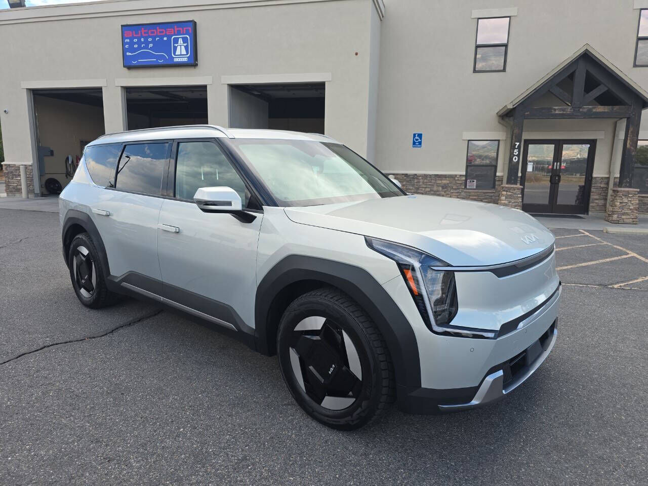 2024 KIA EV9