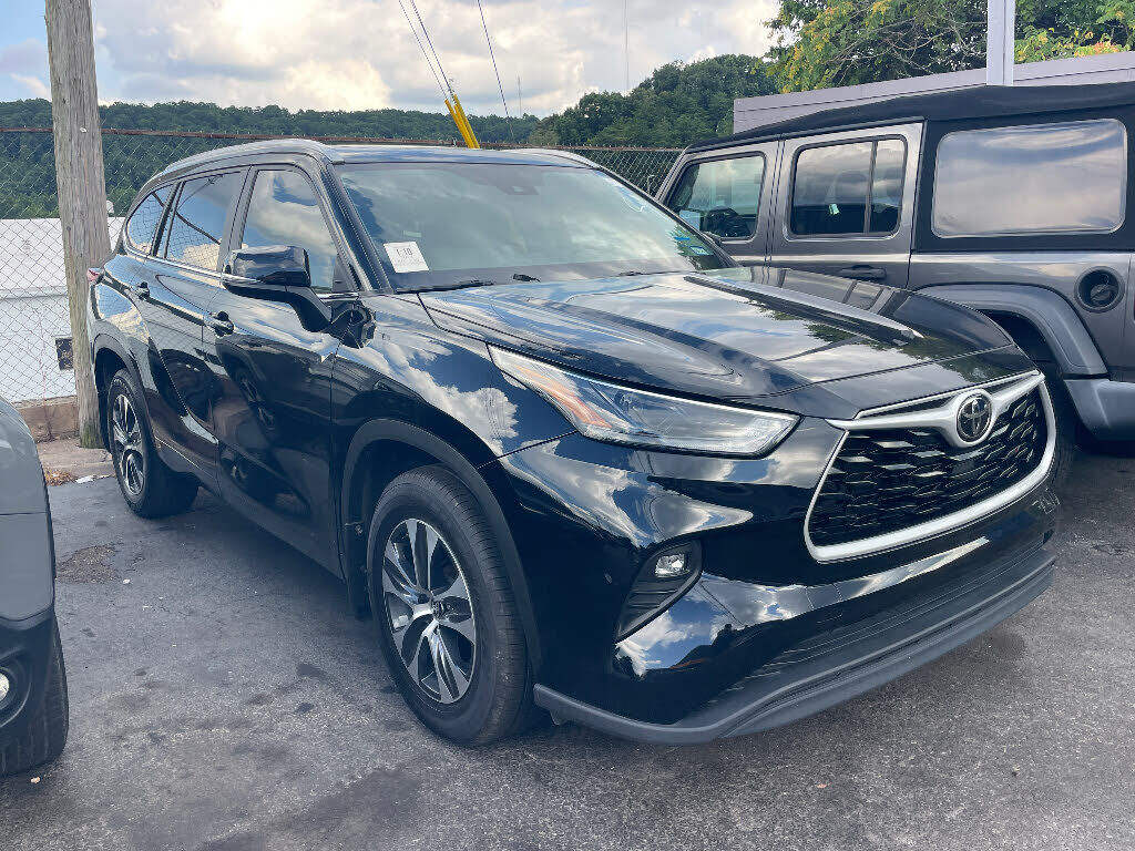 2024 TOYOTA Highlander