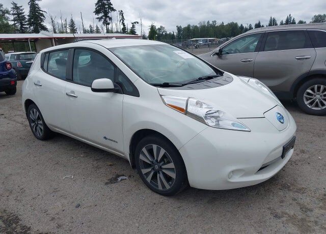 2016 NISSAN Leaf
