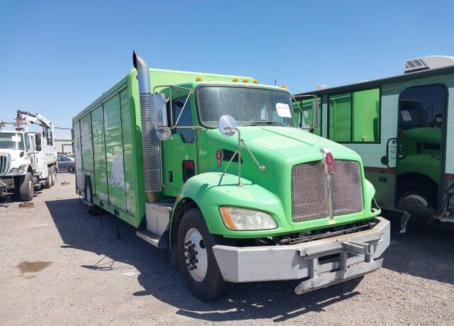 2010 KENWORTH T3 Series
