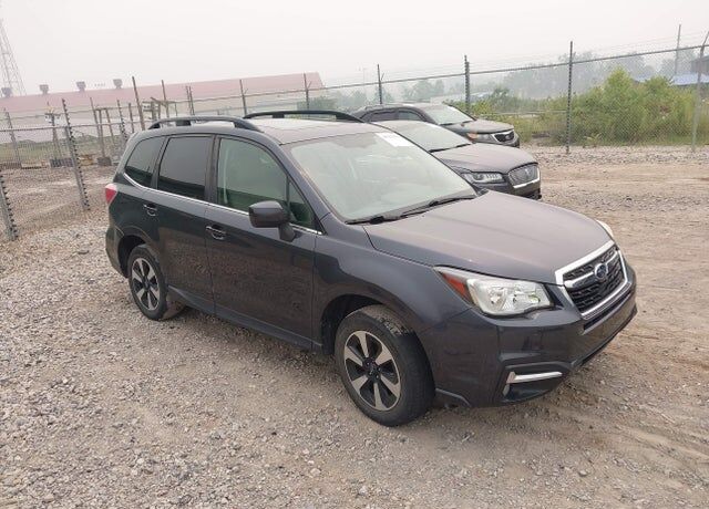 2018 SUBARU Forester