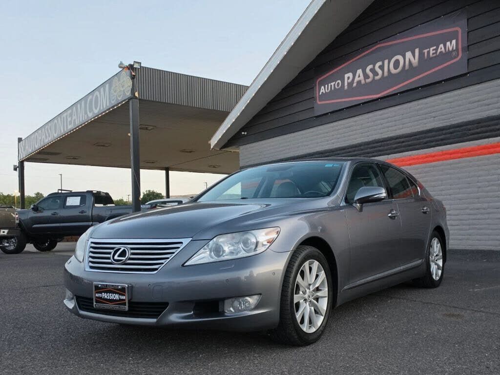 2012 LEXUS LS