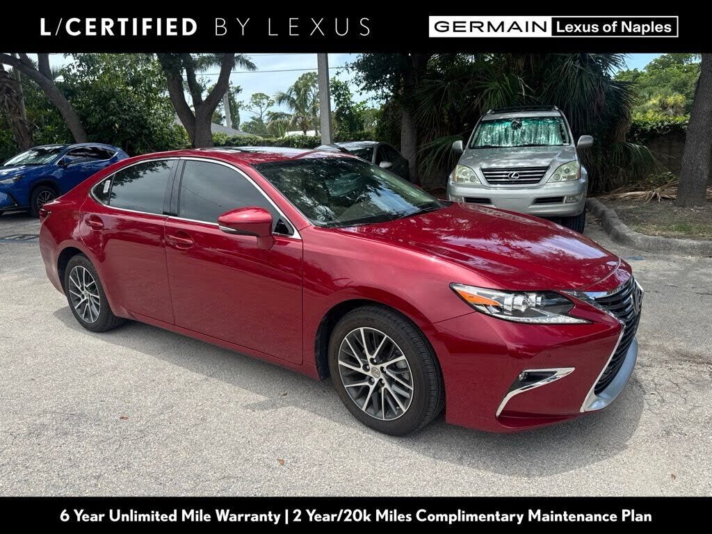 2017 LEXUS ES