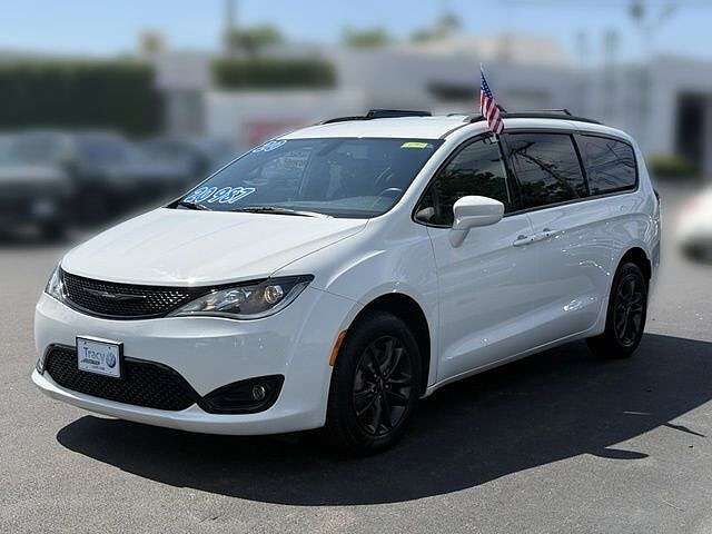2020 CHRYSLER Pacifica