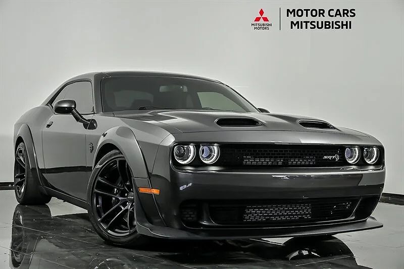 2020 DODGE Challenger