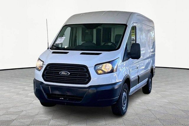 2015 FORD Transit