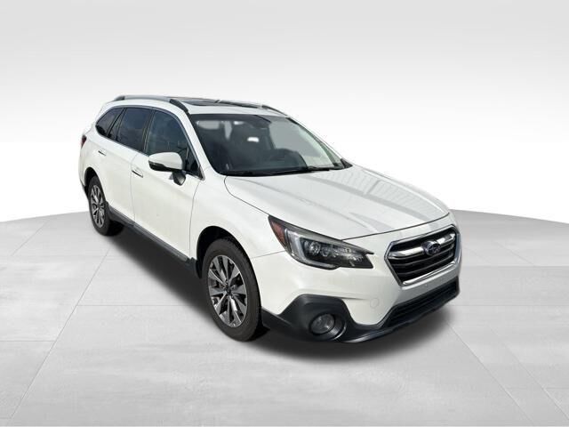 2018 SUBARU Outback